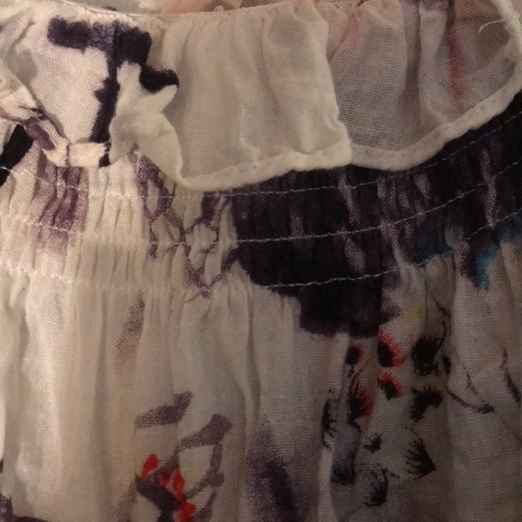 Japanese print Off shoulder Blouse - Picture 4 of 11